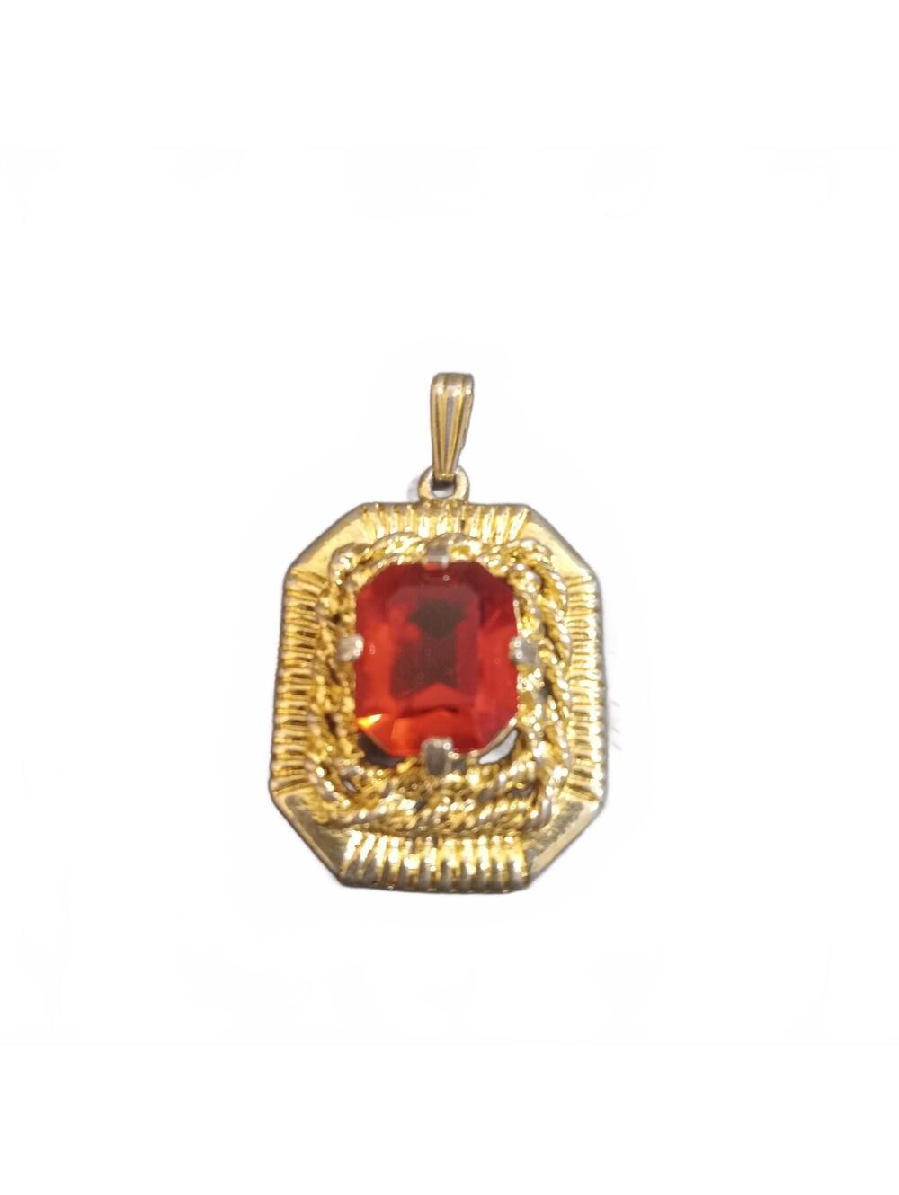 Sarah Coventry Design Pendant Gold Tone Red Glass Rhinestone Twisted Rope VTG